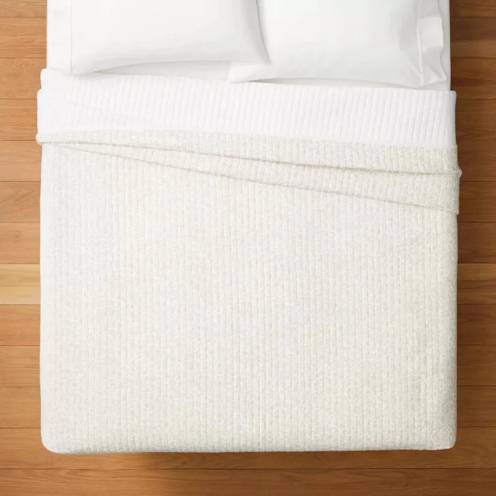 Set | Queen Decorative Border WoodBlock Quilt & 2 Shams - Threshold Studio McGee
